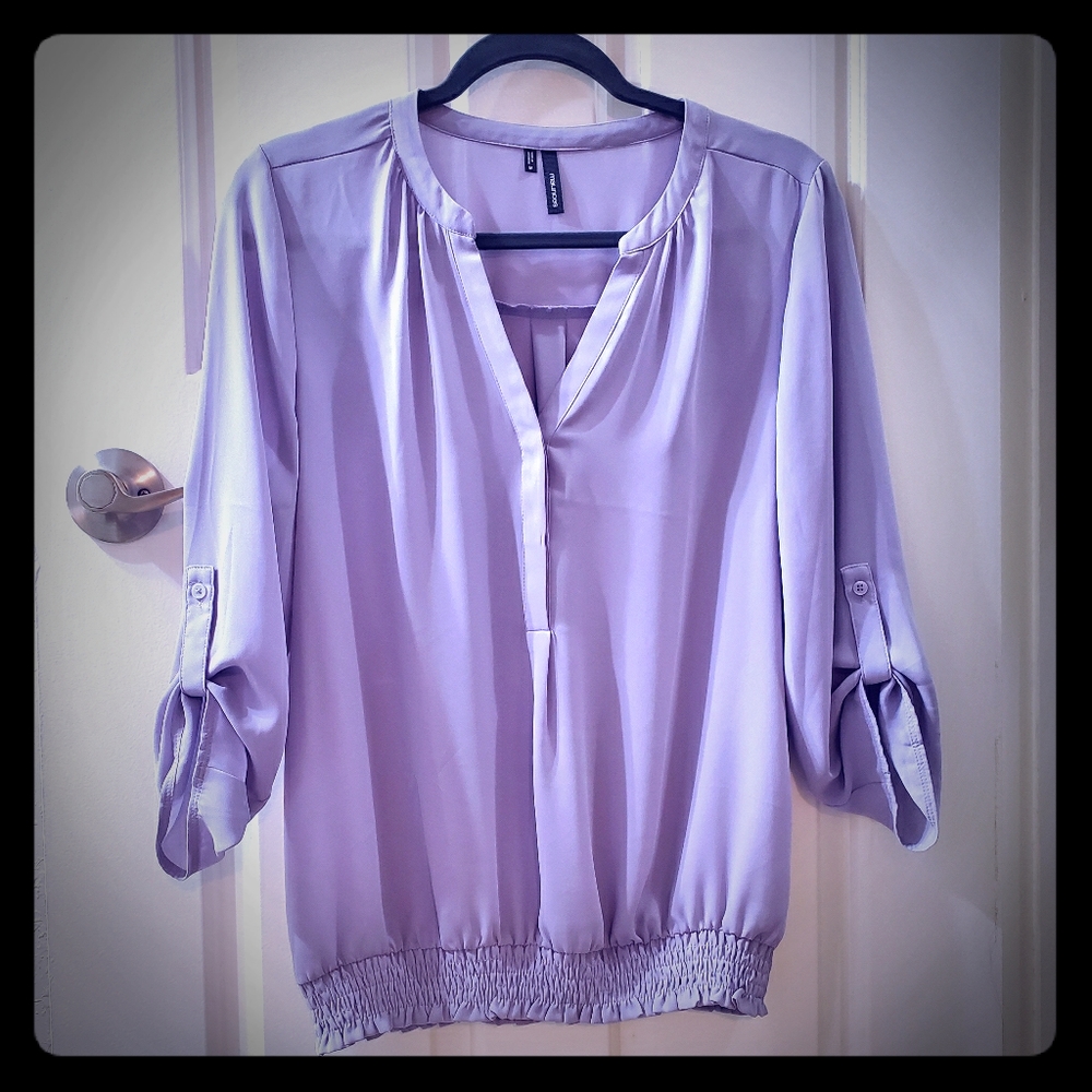 Maurices lavender flowy banded hem top sz M